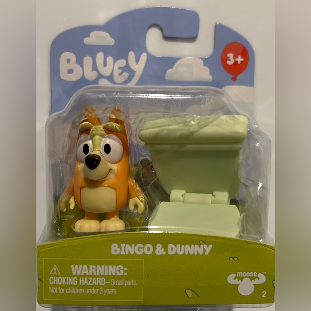 Original Bluey figures new-